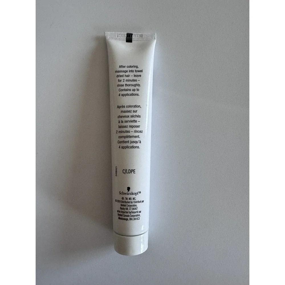 SCHWARZKOPF SIMPLY COLOR NOURISHING CONDITIONER NEW.